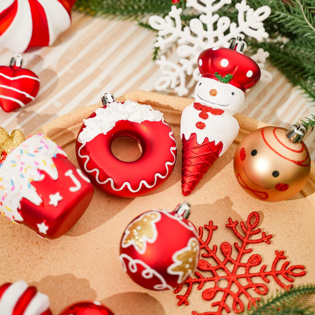 86pcs Red & White Christmas Tree Balls Ornaments